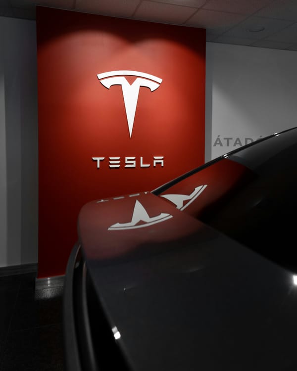 Musk announces Tesla, Samsung Electronics chip supply deal
